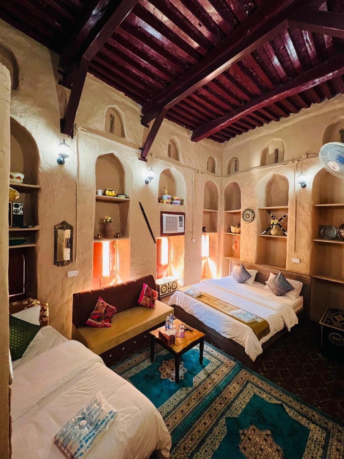 Al Misfah Hospitality Inn Esterno foto