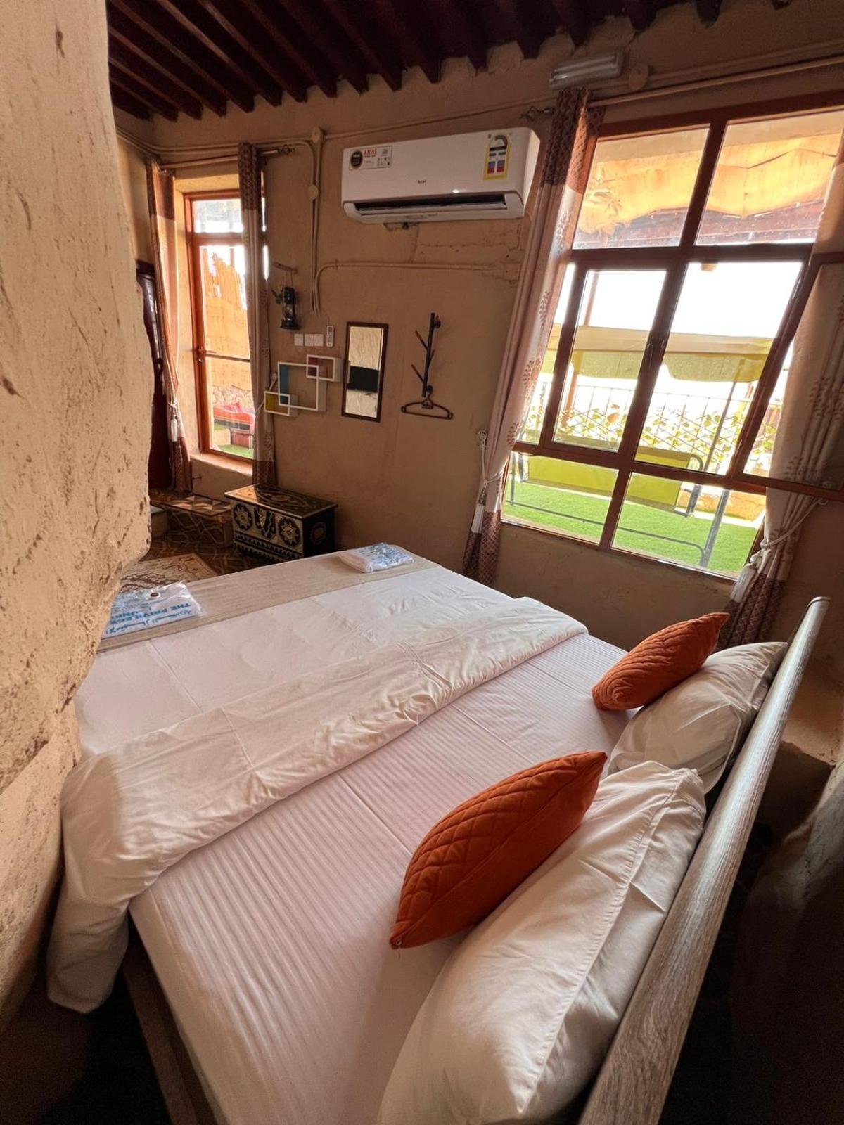 Al Misfah Hospitality Inn Esterno foto