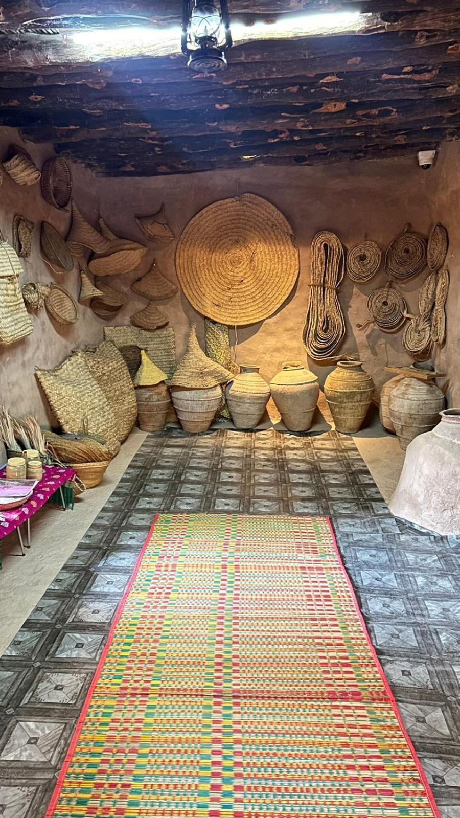 Al Misfah Hospitality Inn Esterno foto